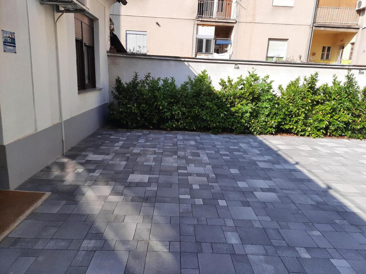 Albert Home Karlovac Esterno foto