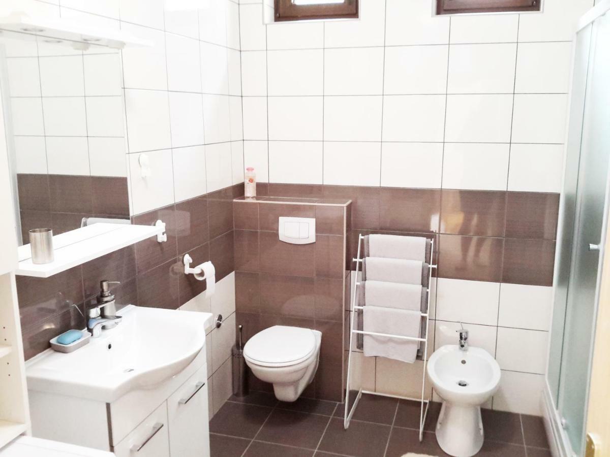 Albert Home Karlovac Esterno foto