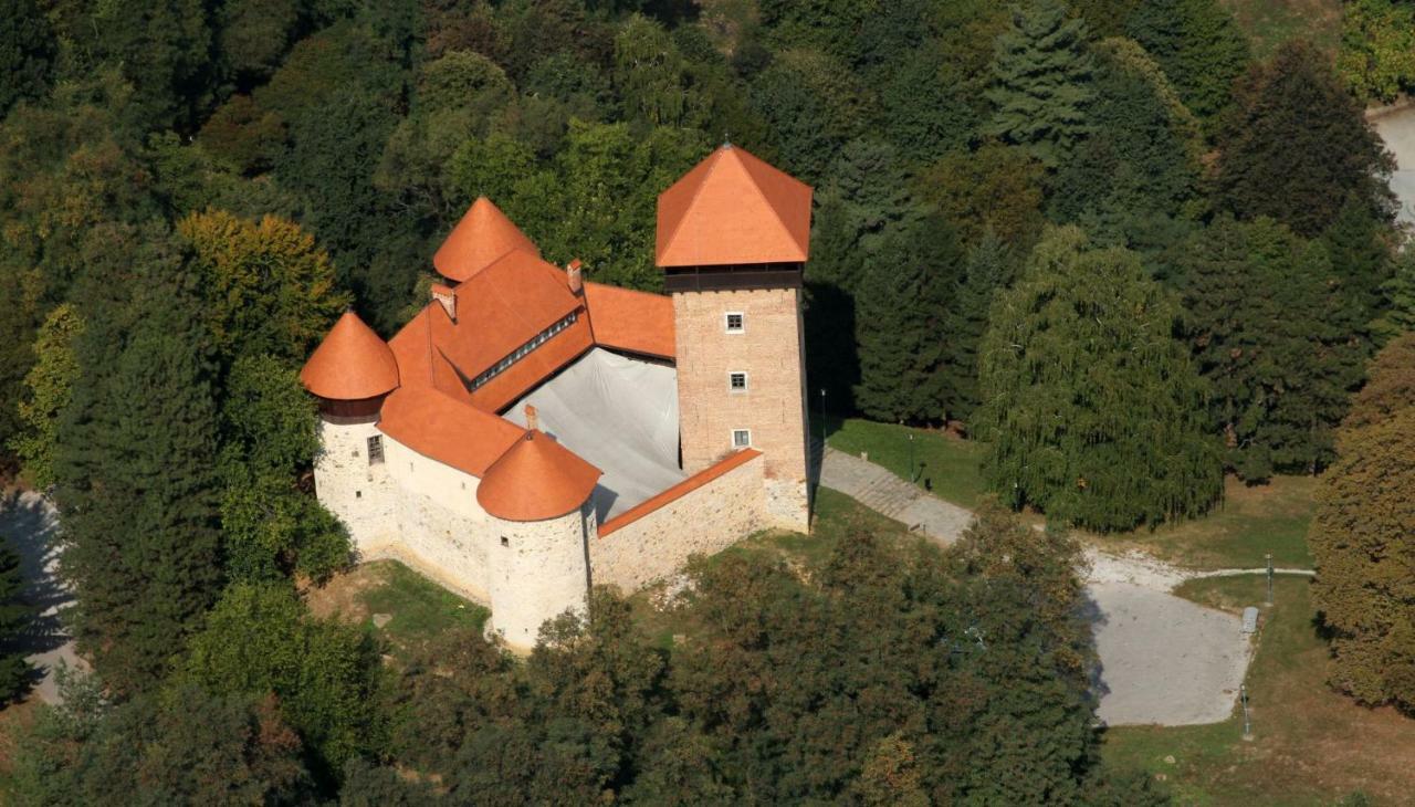 Albert Home Karlovac Esterno foto